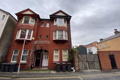 1 bedroom apartment to rent, Nelson Street, Southport PR8