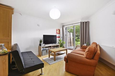 1 bedroom ground floor flat for sale, Drinkwater Road, Harrow