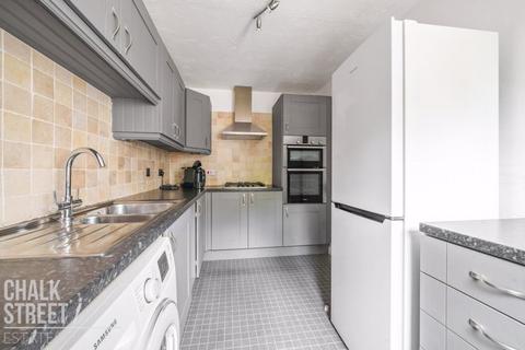 3 Dandelion Close, Rush Green, Romford, RM7 0YY