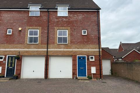 3 bedroom end of terrace house to rent, Holst Road, Redhouse, Swindon