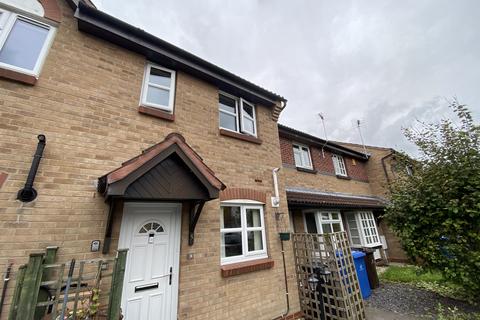 2 bedroom townhouse to rent, Maytree Close, Oakwood