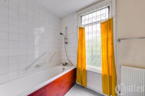 139 Rendlesham Road, London, E5 8PA