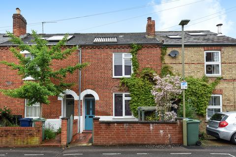 2 bedroom terraced house to rent, Henley Street, East Oxford, OX4