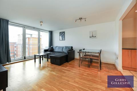 1 bedroom apartment to rent, Holland Gardens, Brentford TW8