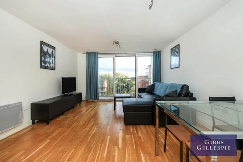 1 bedroom apartment to rent, Holland Gardens, Brentford TW8