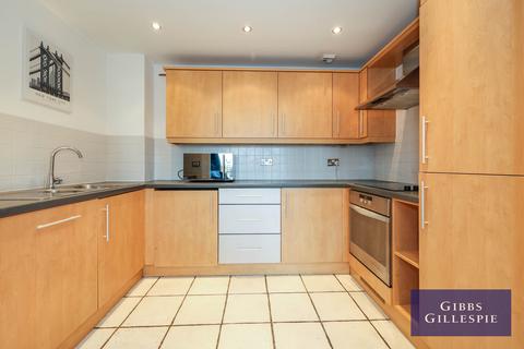 1 bedroom apartment to rent, Holland Gardens, Brentford TW8