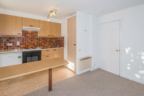 1 bedroom property to rent, Midsummer Court, Manhattan Drive, Cambridge, CB4