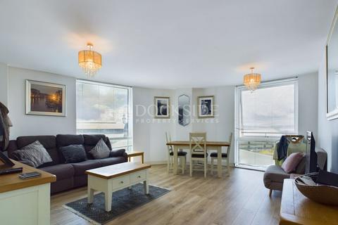 1 bedroom apartment for sale, The Quays