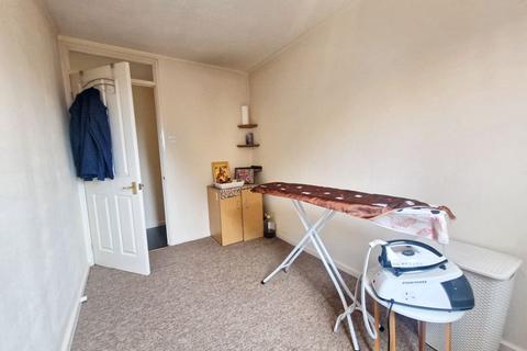 35 The Dukeries, Gloucester, GL1 2PU