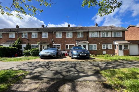 1 bedroom ground floor flat to rent, Rockingham Way, Stevenage SG1