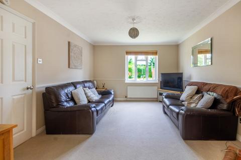 3 bedroom semi-detached house for sale, Riverside Way, Kelvedon