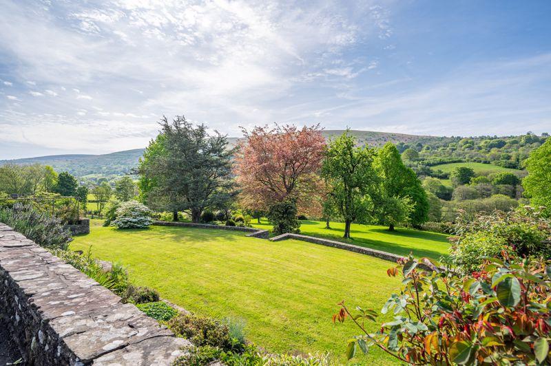 Garden and Views