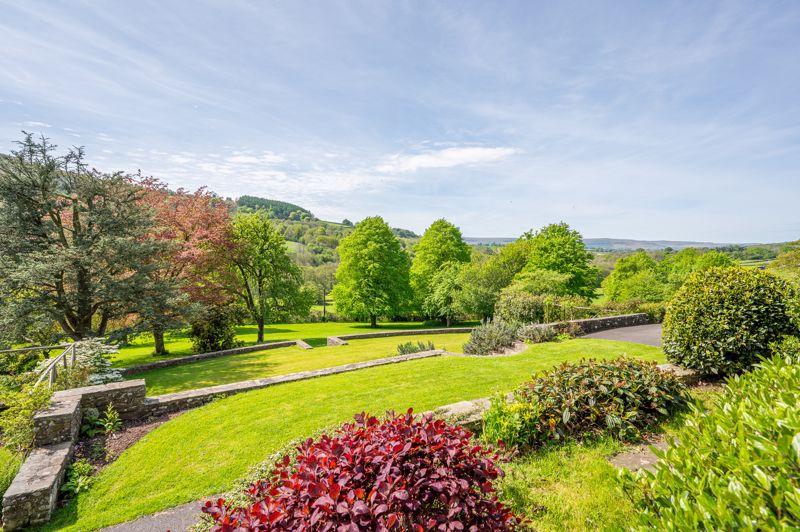 Garden and Views