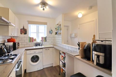 28 Bridgefield Close, Tyldesley, Manchester, M29 8QX