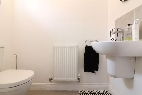 28 Bridgefield Close, Tyldesley, Manchester, M29 8QX