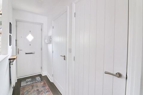 28 Bridgefield Close, Tyldesley, Manchester, M29 8QX