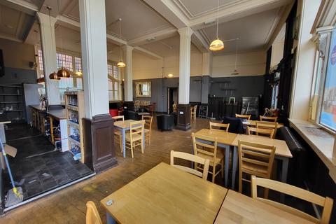 Restaurant to rent, St Petersgate, Stockport.  SK1 1DH