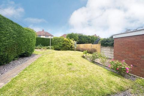 3 bedroom detached house for sale, Westacre Drive, Brierley Hill DY5