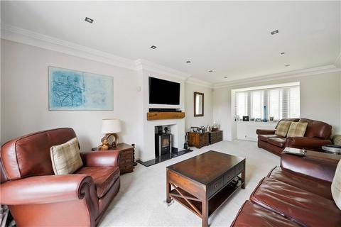 7 Bishopdale Drive, Collingham, Wetherby, LS22 5LP