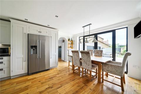 7 Bishopdale Drive, Collingham, Wetherby, LS22 5LP