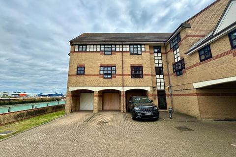 2 bedroom apartment to rent, St Marys Place, Emerald Quay, Shoreham-By-Sea, West Sussex, BN43 5JS