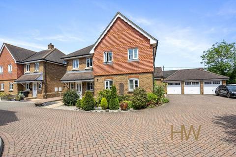 2 bedroom semi-detached house for sale, Marlow Drive, Hailsham, BN27 1BY