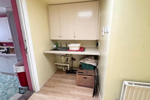 43 Brookfield Road, Bedford, MK41 9LJ