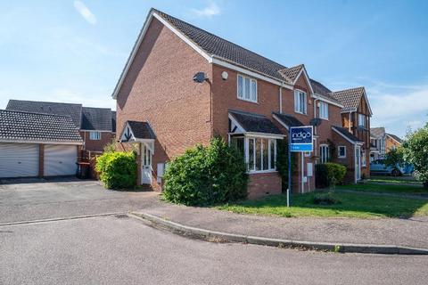 2 bedroom end of terrace house for sale, Brookend Drive, Barton Le Clay, Bedfordshire, MK45 4SQ