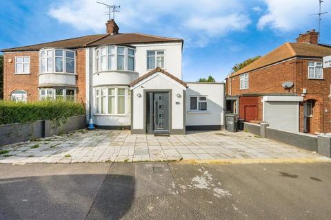 3 bedroom semi-detached house for sale, Culverhouse Road, New Bedford Road Area, Luton, Bedfordshire, LU3 1PZ