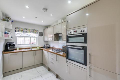 4 bedroom terraced house for sale, Limpsfield Road, Sanderstead, Surrey, CR2 9EA