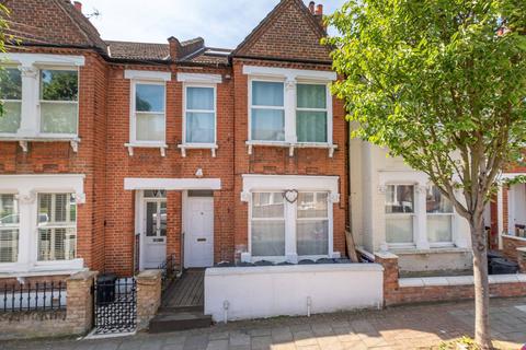 2 bedroom flat to rent, Cathles Road, Clapham South, London, SW12