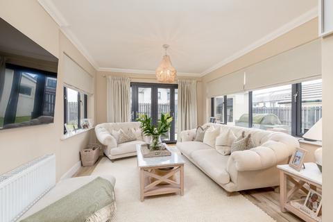 43 Mcleod Green, North Berwick, EH39 5GY