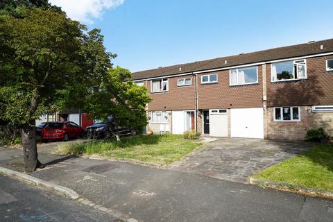 4 bedroom terraced house for sale, Warminster Road, London SE25