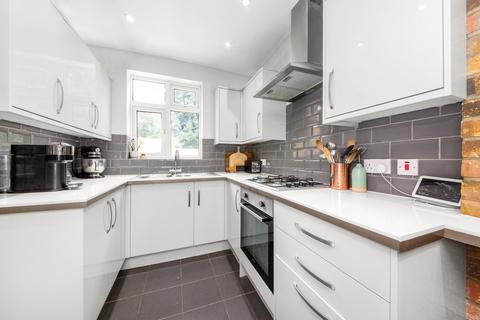 4 bedroom semi-detached house for sale, Auckland Close, London, SE19