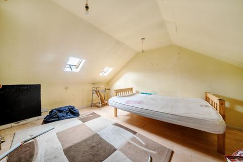 46 Ceres Road, London, SE18 1HP