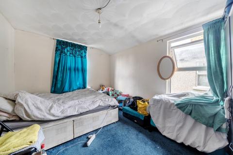 46 Ceres Road, London, SE18 1HP