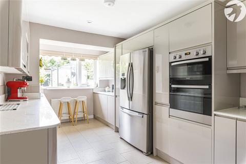 21 Ethelbert Road, Dartford, DA2 7SJ