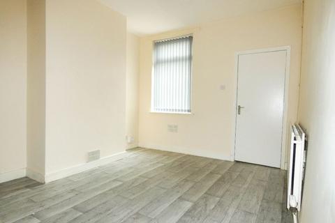2 bedroom terraced house to rent, Bold Street, Northwood, Stoke-on-Trent, ST1 6PF