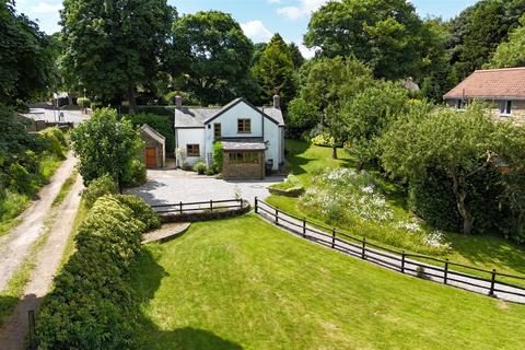 3 bedroom cottage for sale, Mansfield Road, Heath, Chesterfield