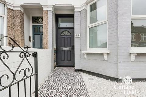 4 bedroom terraced house for sale, Westbury Avenue, London, N22 - Renovated and CHAIN FREE