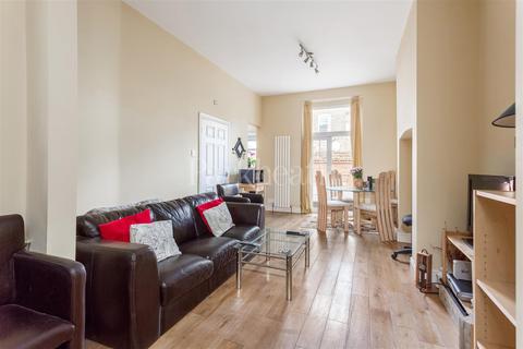 1 bedroom flat to rent, Brondesbury Villas NW6