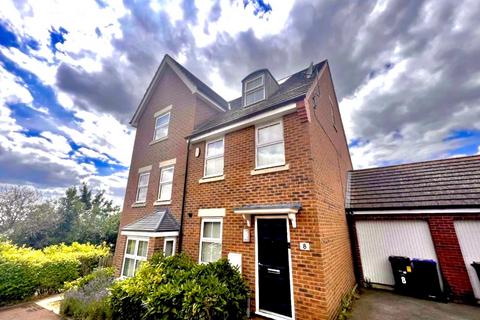 3 bedroom semi-detached house to rent, Teasle Close, St. Crispin, Northampton NN5