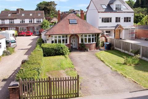 3 bedroom detached bungalow for sale, Meddins Lane, Kinver