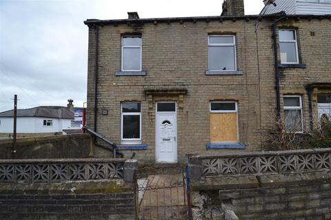 3 bedroom end of terrace house for sale, Livingstone Street, Lee Mount, Halifax