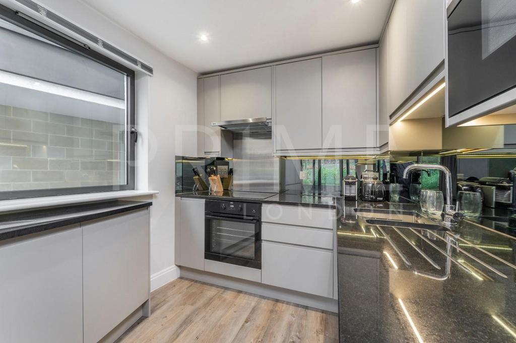 Kitchen(1) (20).jpg
