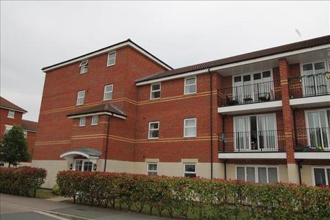 3 bedroom apartment to rent, Goldstraw Lane,Fernwood