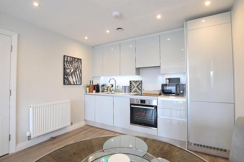 2 bedroom apartment for sale, Daneshill House, Uxbridge UB8