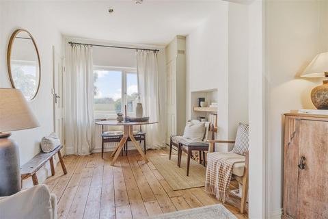 53 Capel Street, Capel Le Ferne, Folkestone, CT18 7LY