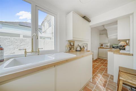 53 Capel Street, Capel Le Ferne, Folkestone, CT18 7LY