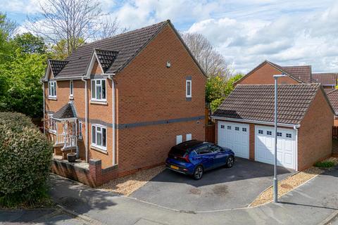 4 bedroom detached house for sale, Burnet Close, Melksham SN12